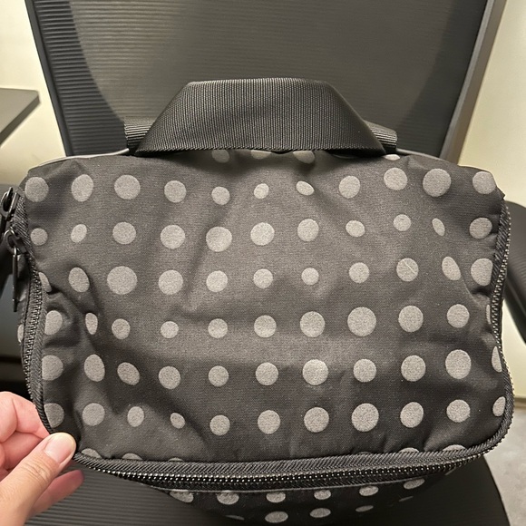 Lululemon Get Set Backpack Reflective 19L BNWOT - Picture 3 of 7